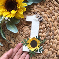 Bee theme cake topper, 1st birthday cake topper, bee birthday décor, cake smash topper, sunflower cake topper, daisy